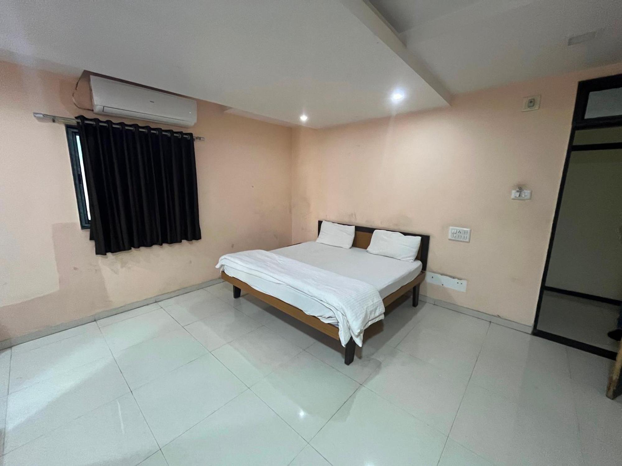 Oyo Hotel Rio Inn Ānand Exteriér fotografie